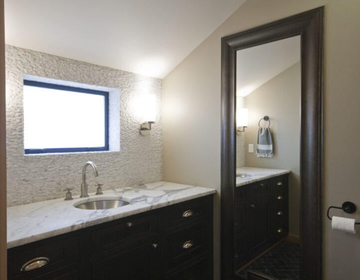 Bismarck ND bathroom builder remodeler: Mosaic marble window wrap
