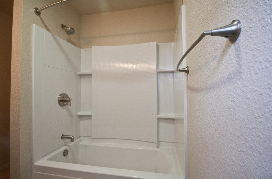 Acrylic tub/ shower bath transformation