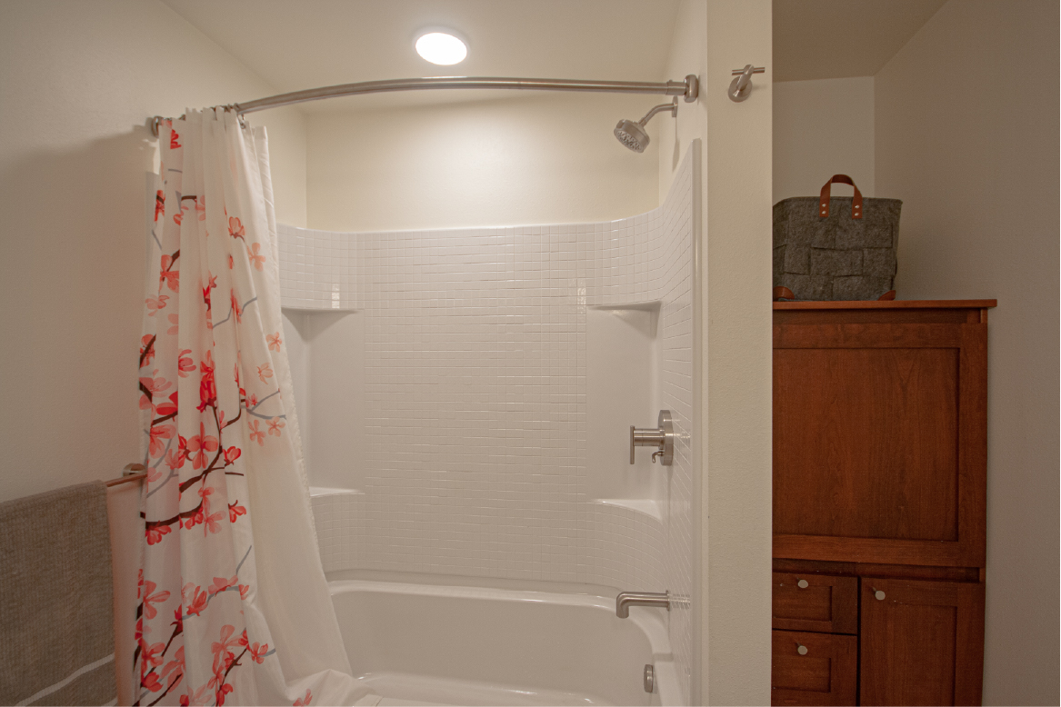 tub shower surround and storage tower