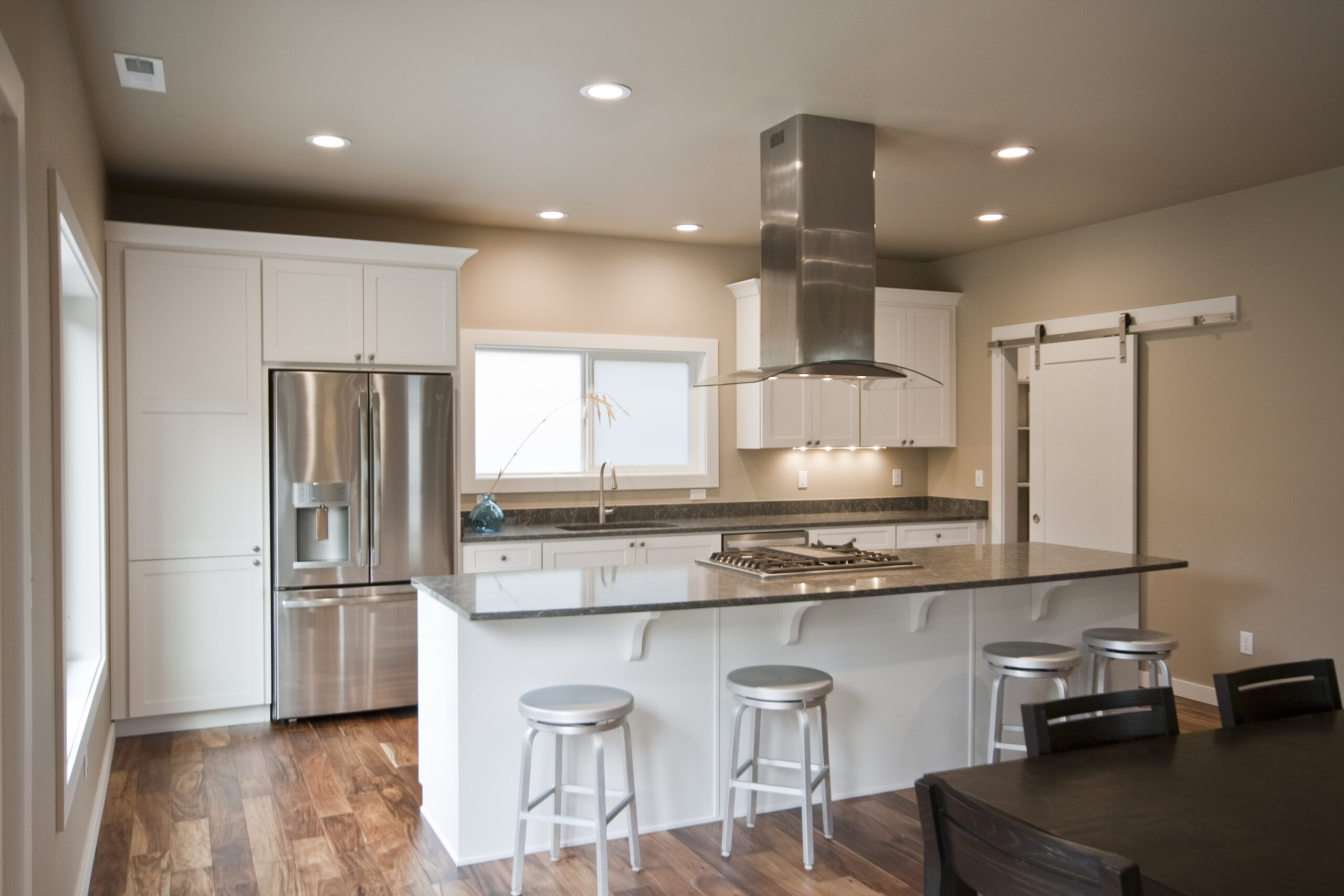 White cabinet kitchen